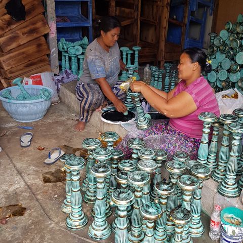 Medium Candle Stand - White Gold