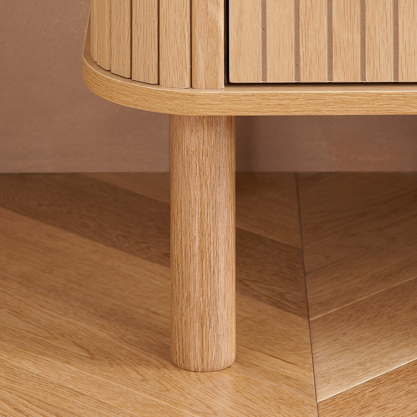 Axel 6 Drawer Fluted Chest