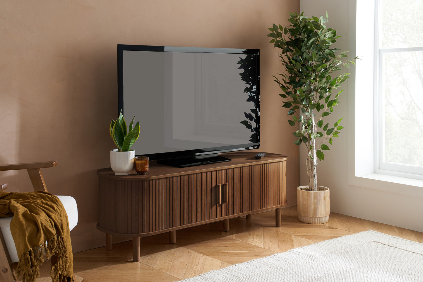 Axel Fluted TV Unit