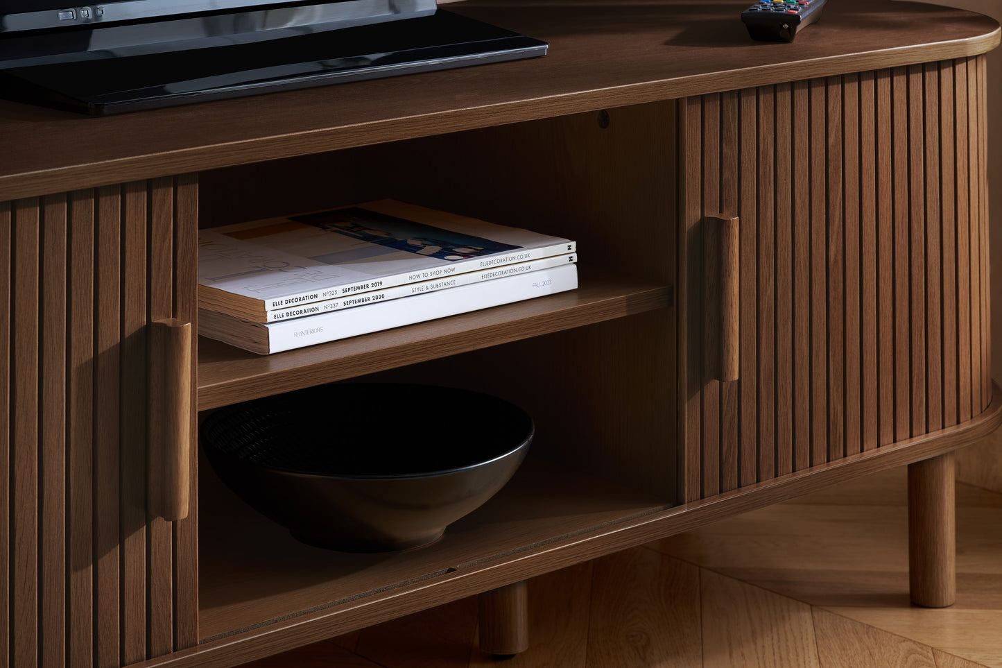 Axel Fluted TV Unit