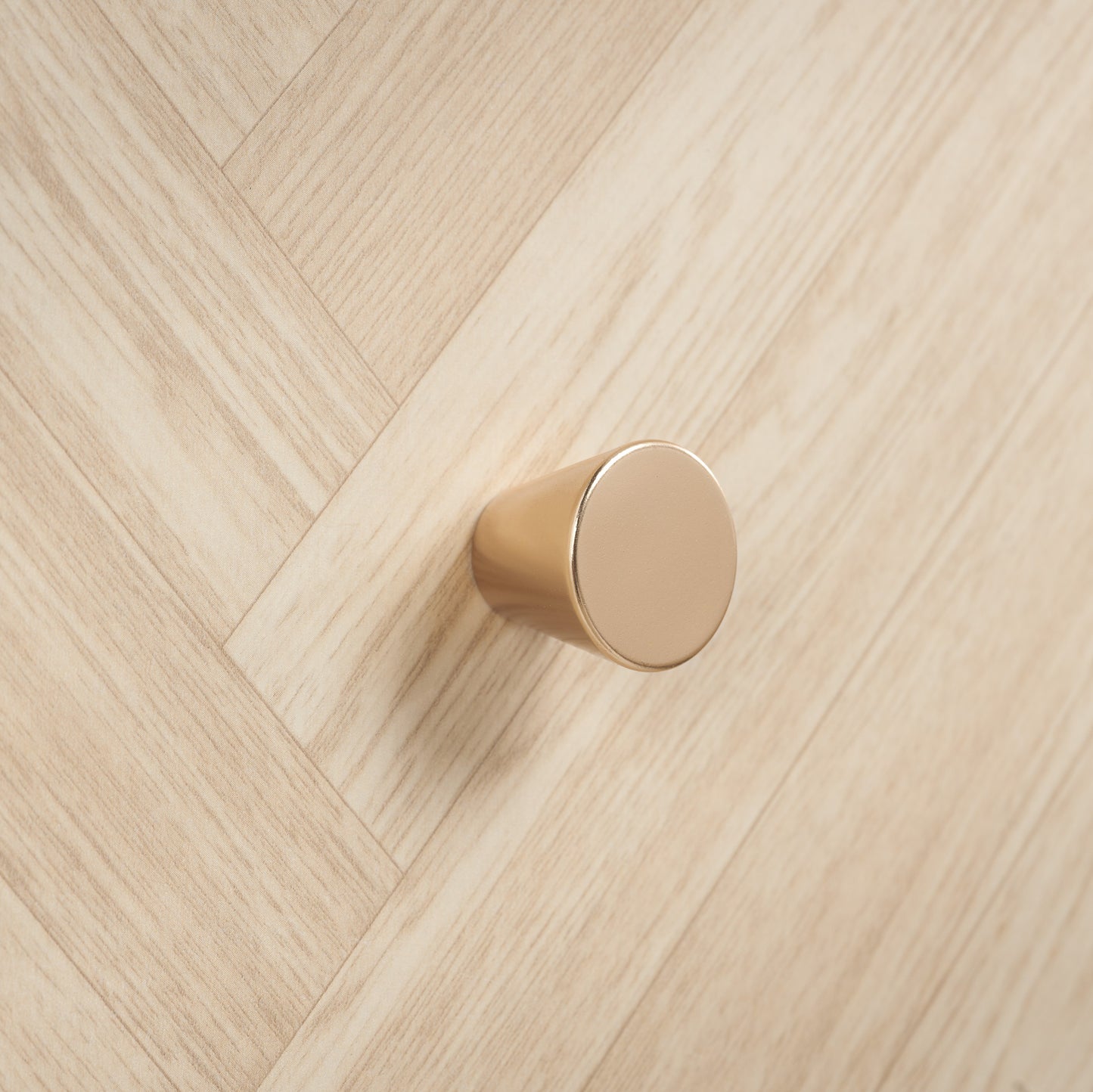 Herringford 3 Door Wardrobe With Mirror