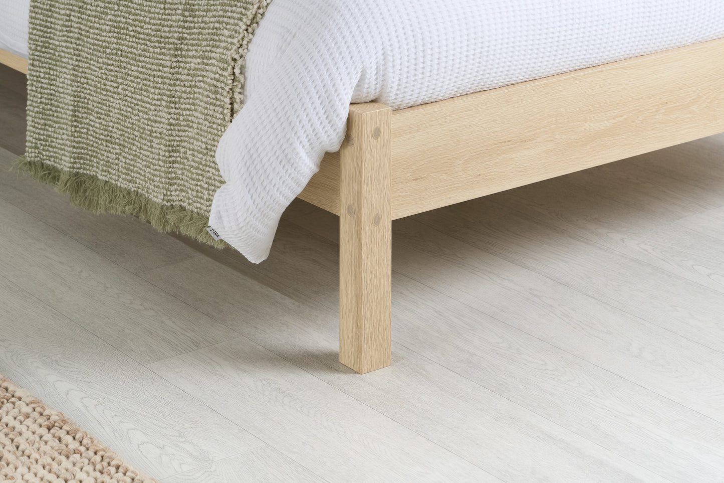 Herringford Double Bed