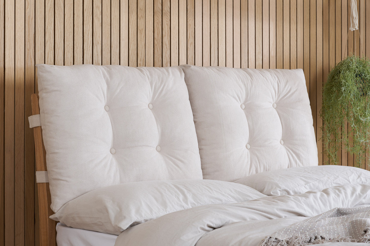 Ander Double Bed With Cushion