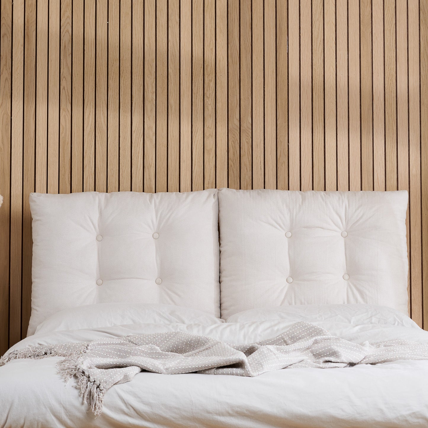 Ander King Bed With Cushion