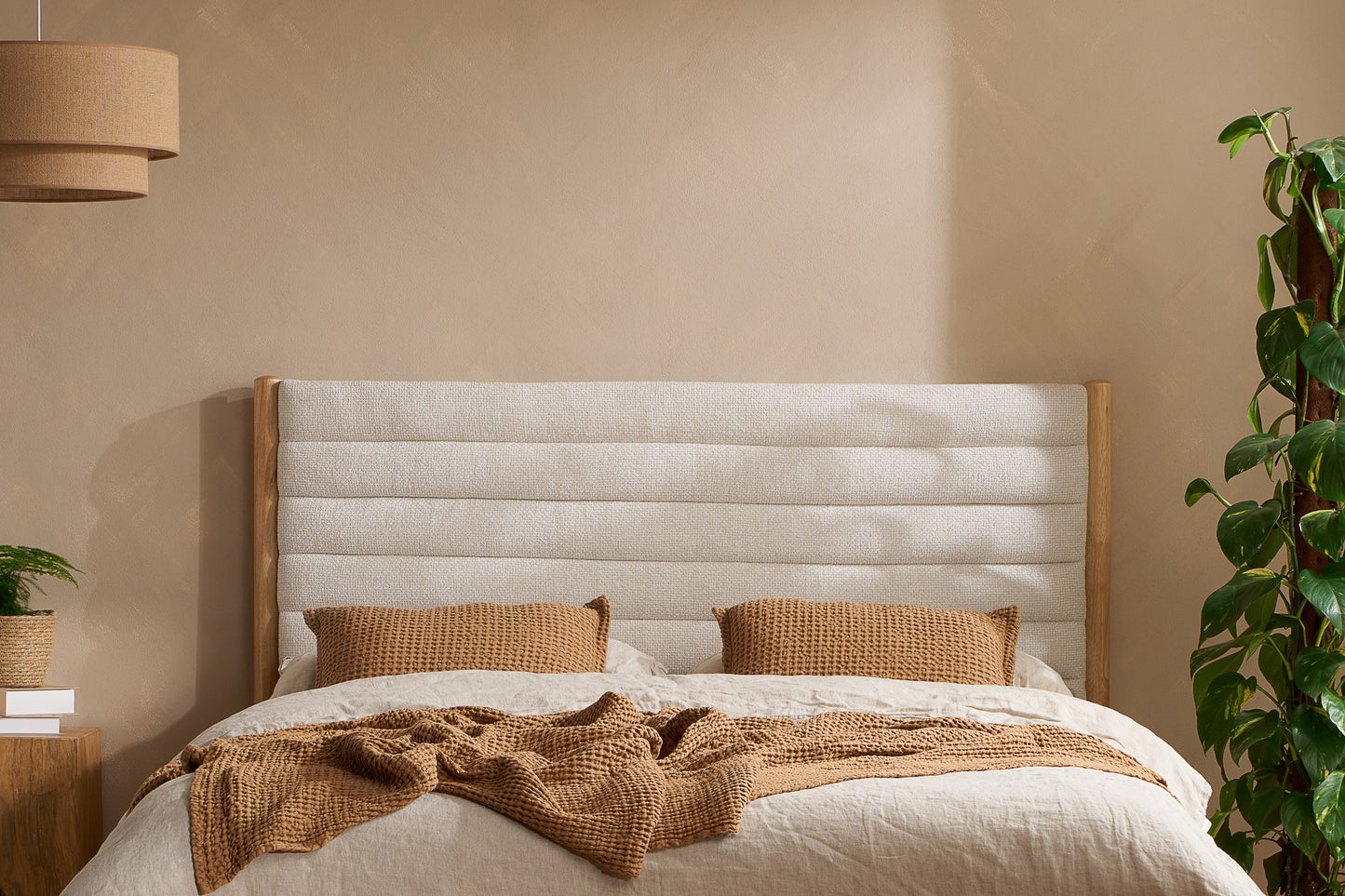 Arabella Double Bed