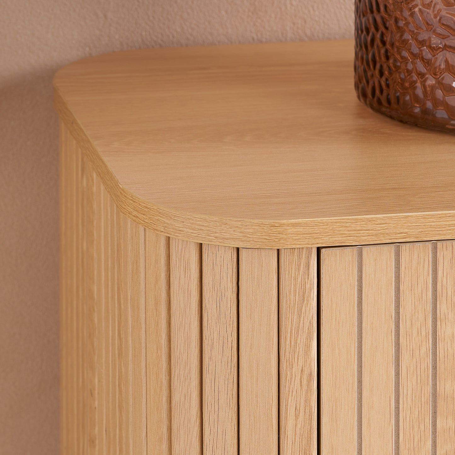 Axel 5 Drawer Fluted Chest
