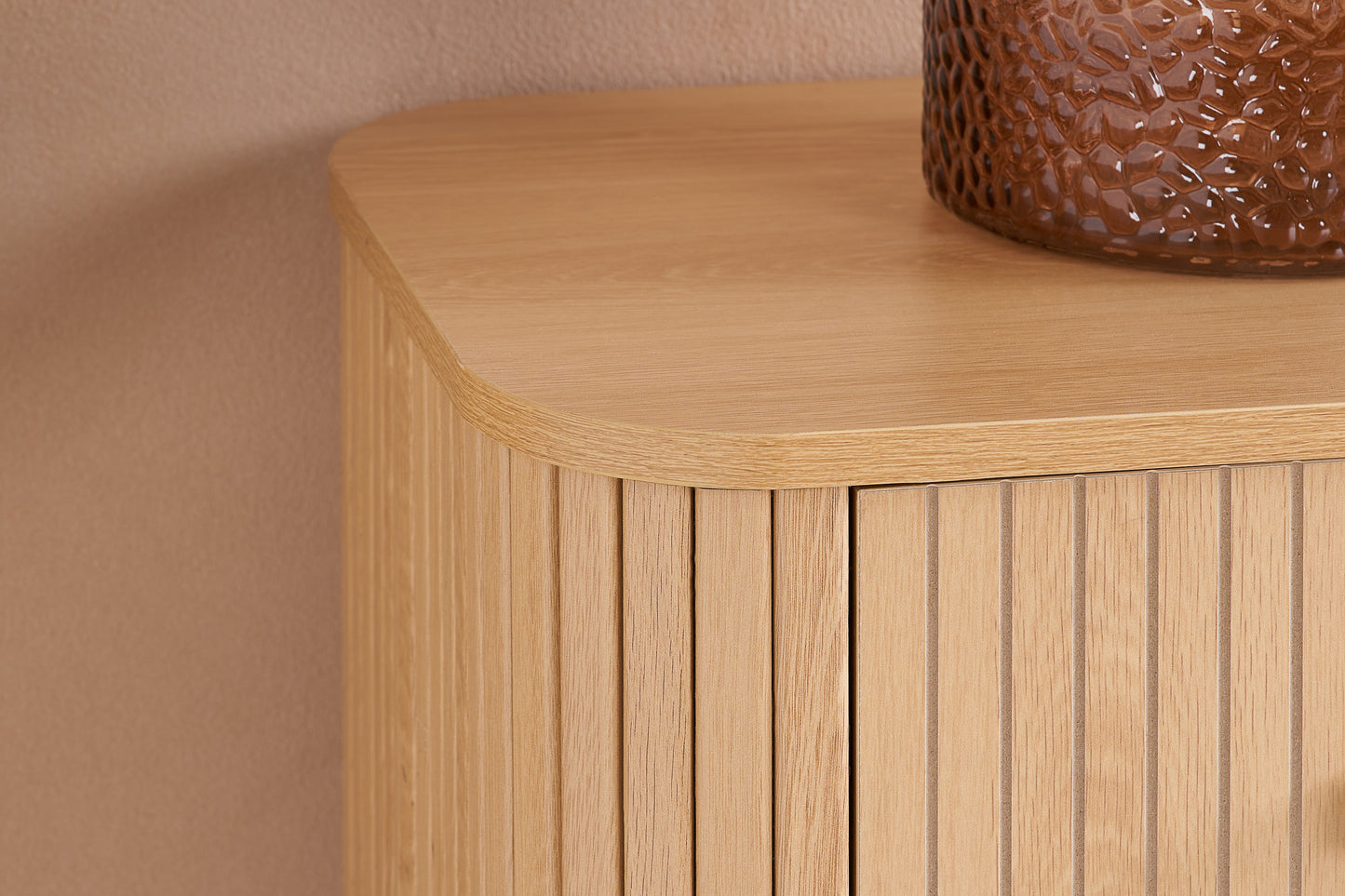 Axel 5 Drawer Fluted Chest