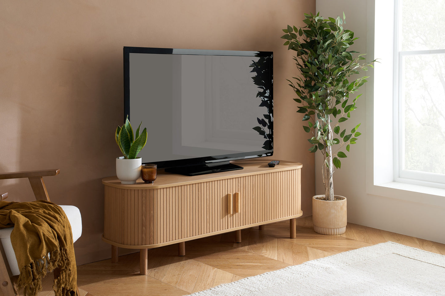 Axel Fluted TV Unit