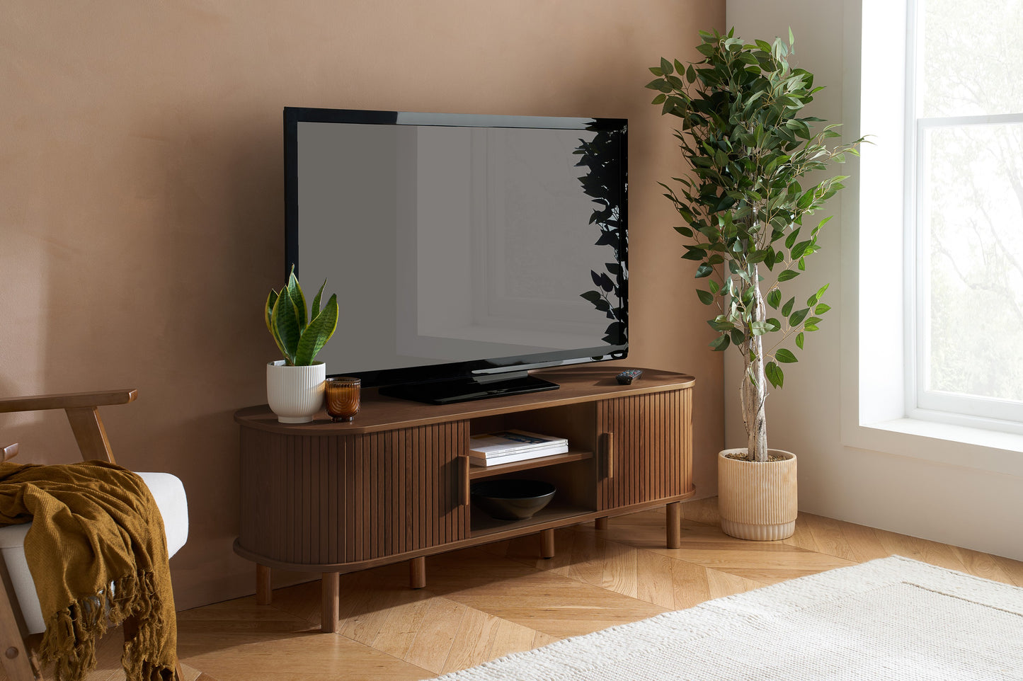 Axel Fluted TV Unit