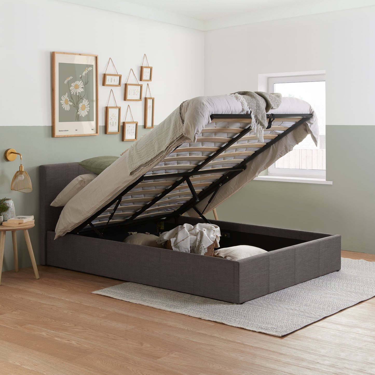Berlin King Ottoman Bed