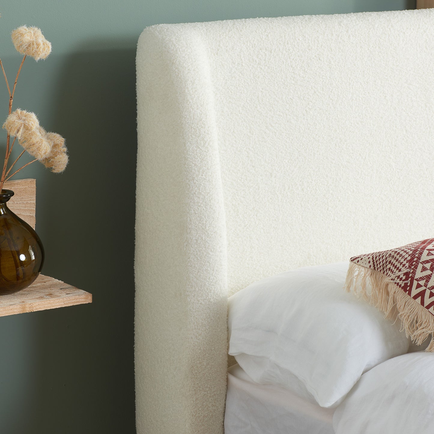 Halfden Double Bed