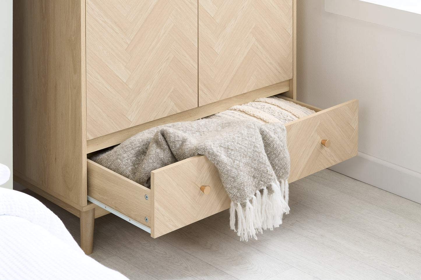 Herringford 2 Door 1 Drawer Wardrobe
