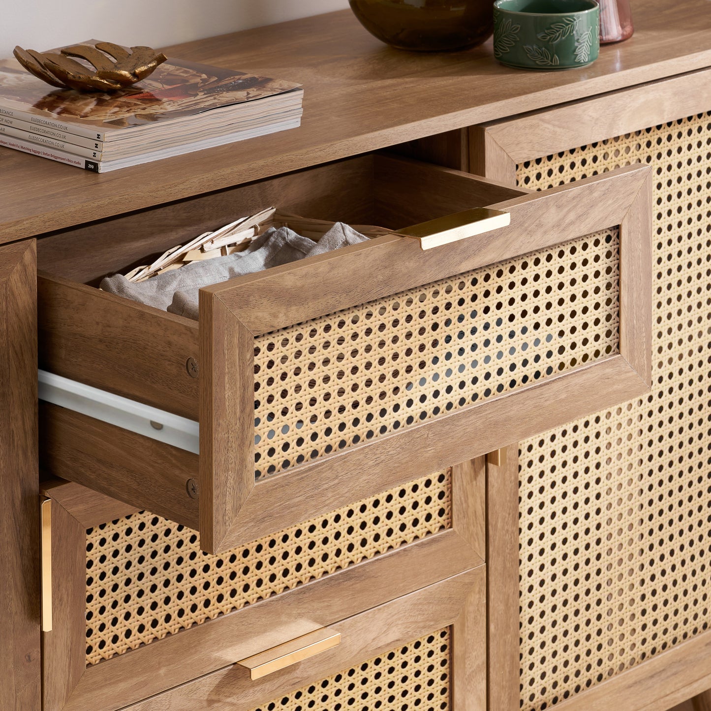 Noah 2 Door 3 Drawer Sideboard