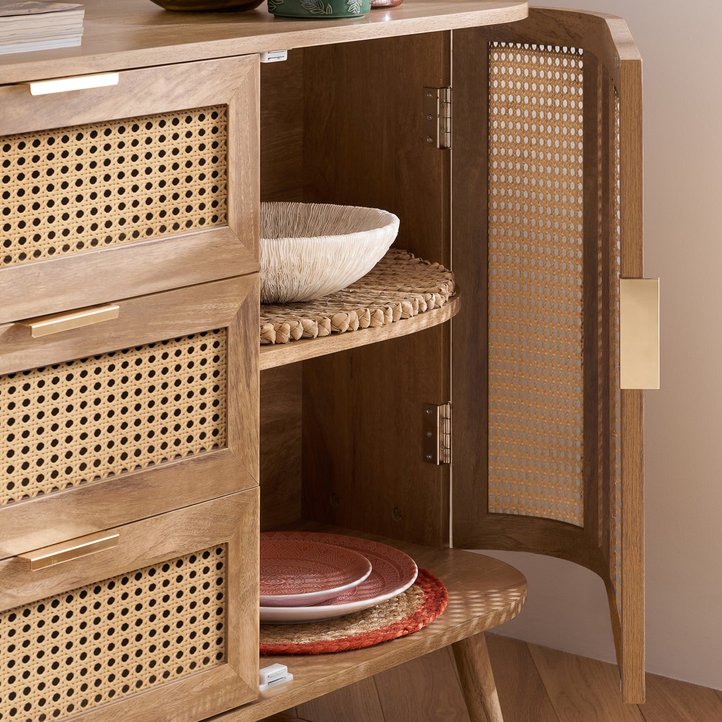 Noah 2 Door 3 Drawer Sideboard