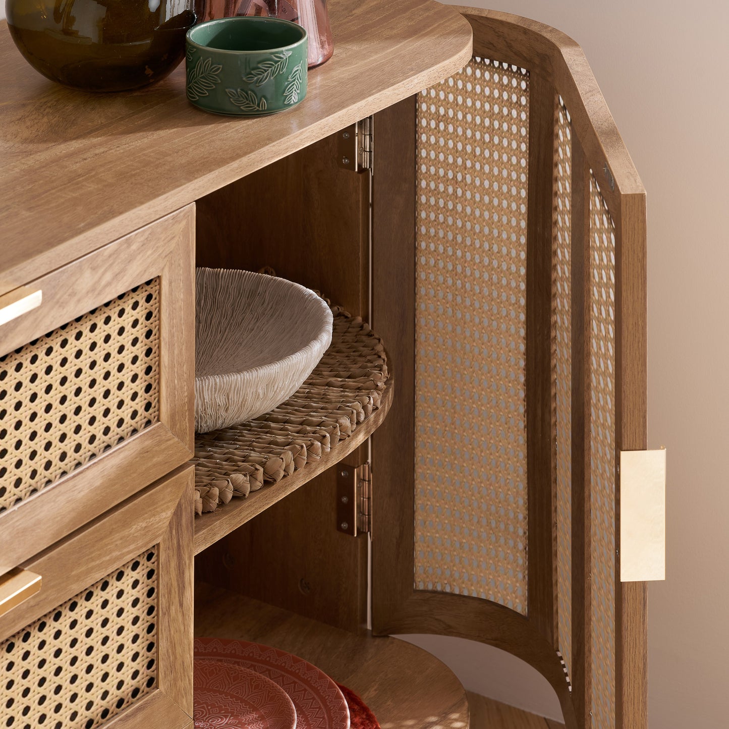 Noah 2 Door 3 Drawer Sideboard