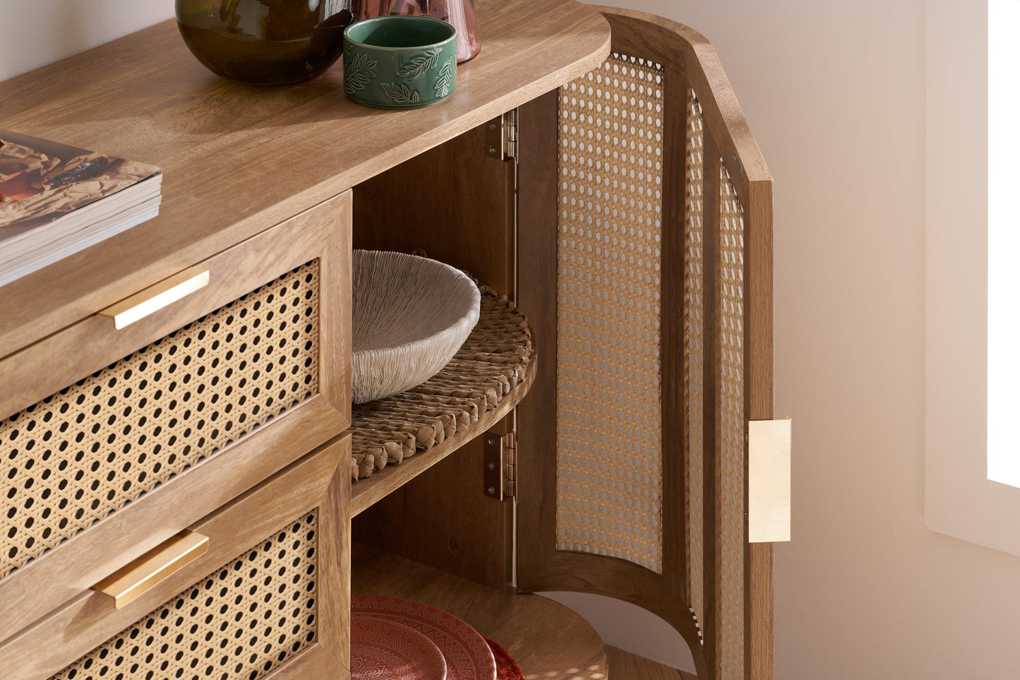 Noah 2 Door 3 Drawer Sideboard