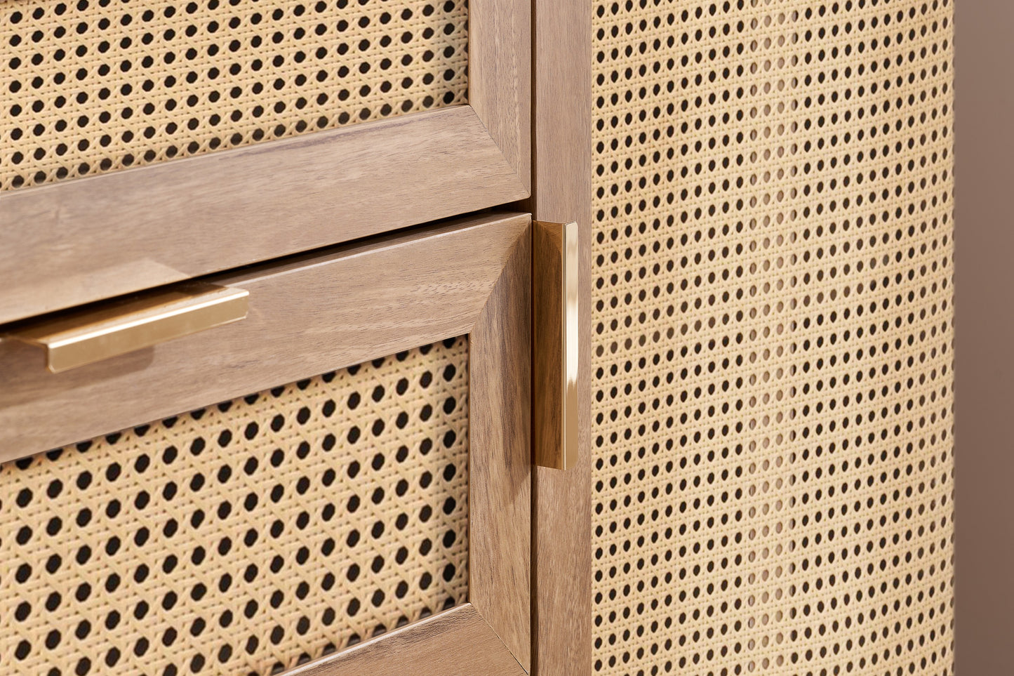 Noah 2 Door 3 Drawer Sideboard