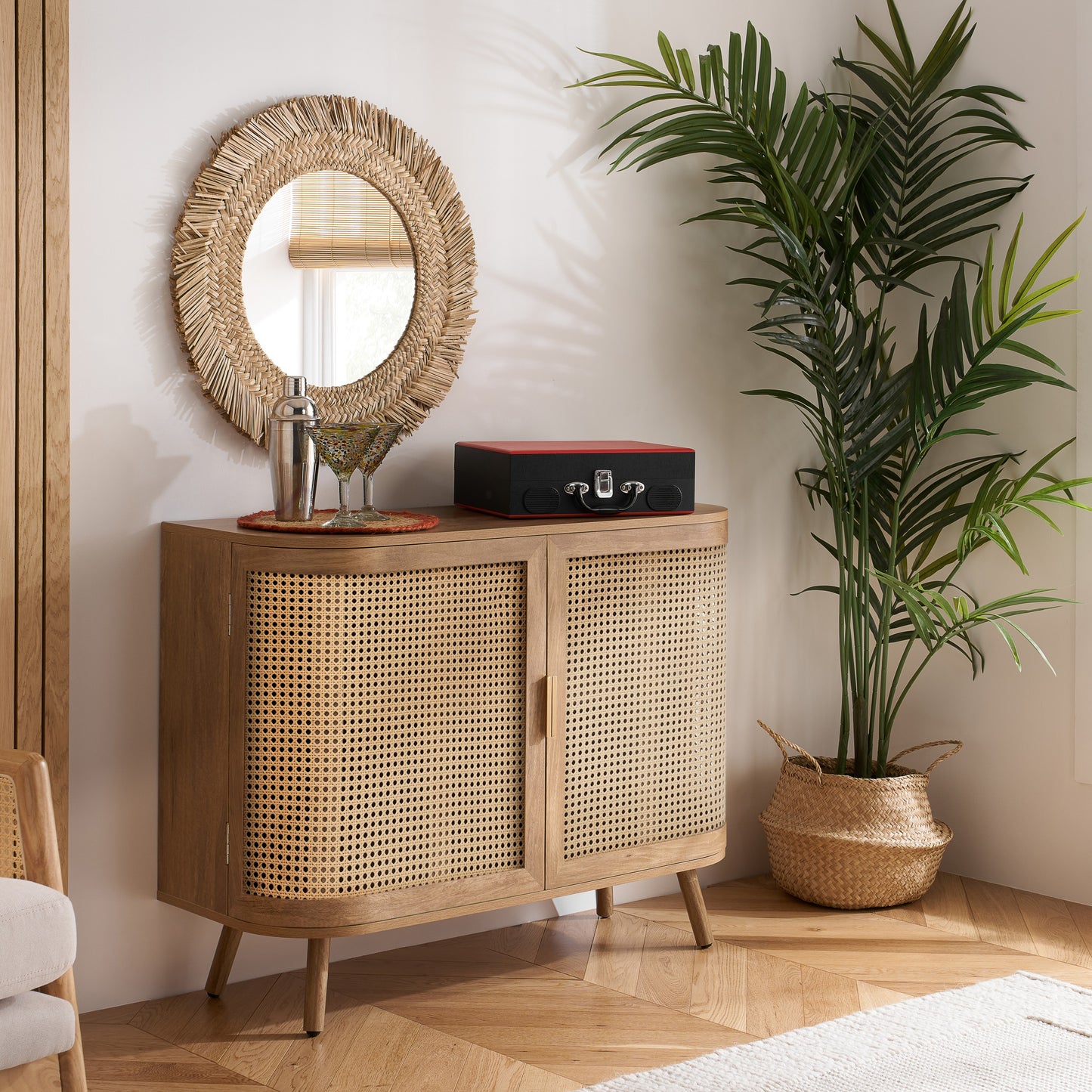 Noah 2 Door Sideboard