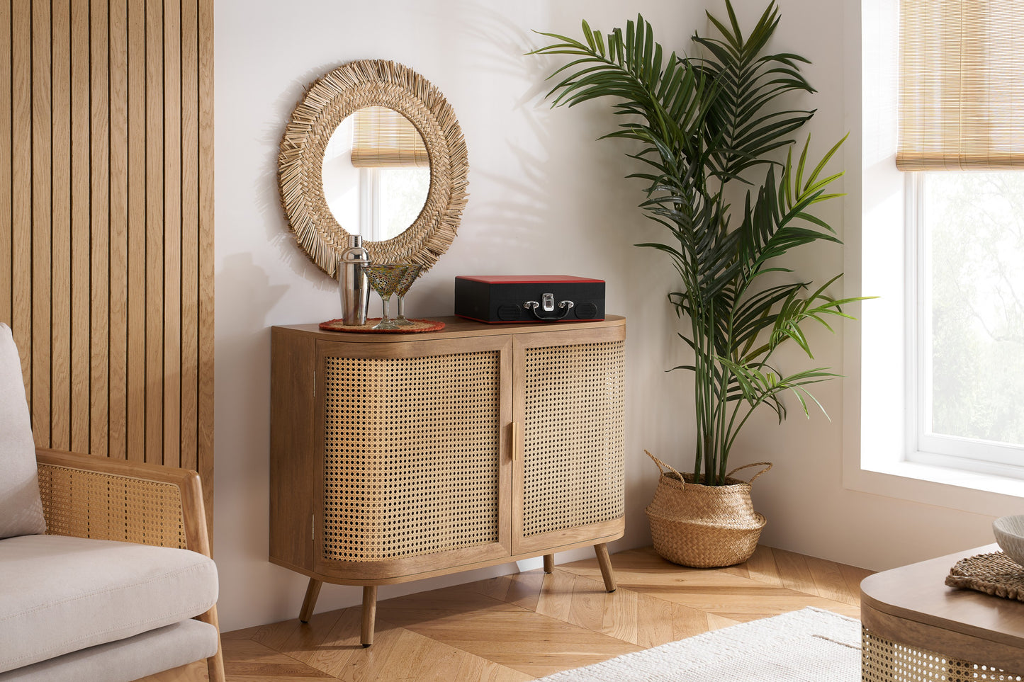 Noah 2 Door Sideboard