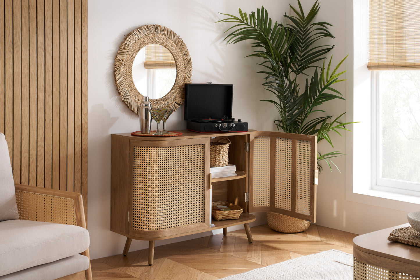 Noah 2 Door Sideboard